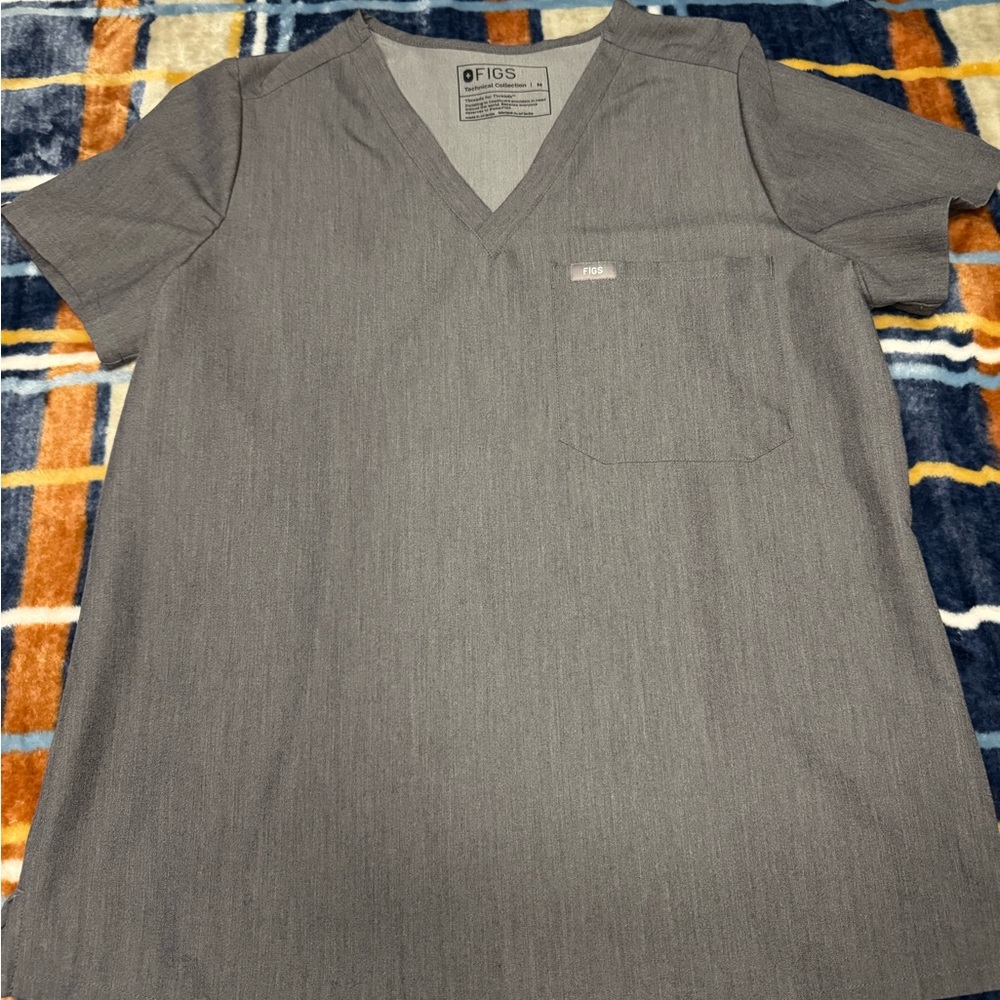 Figs Charcoal V-Neck Scrub Top